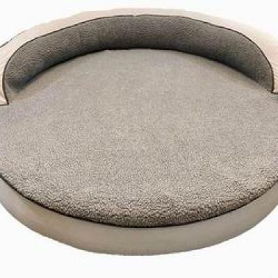 Round bolster bed